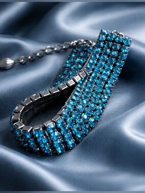 Blue rhinestone bracelet with adjustable clasp-Never Used